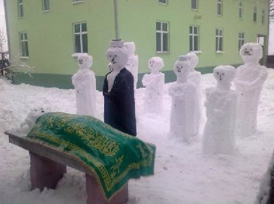 snowman funeral.jpg